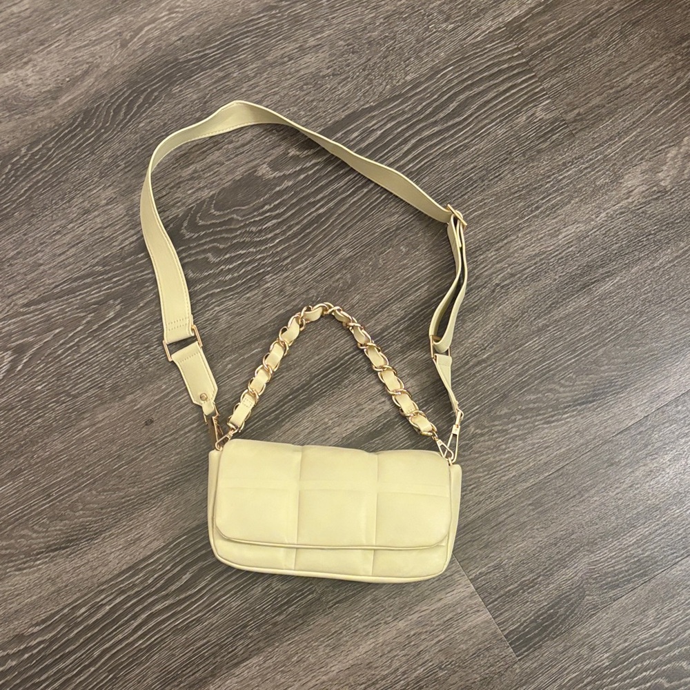 Elegant Yellow Shoulder Bag